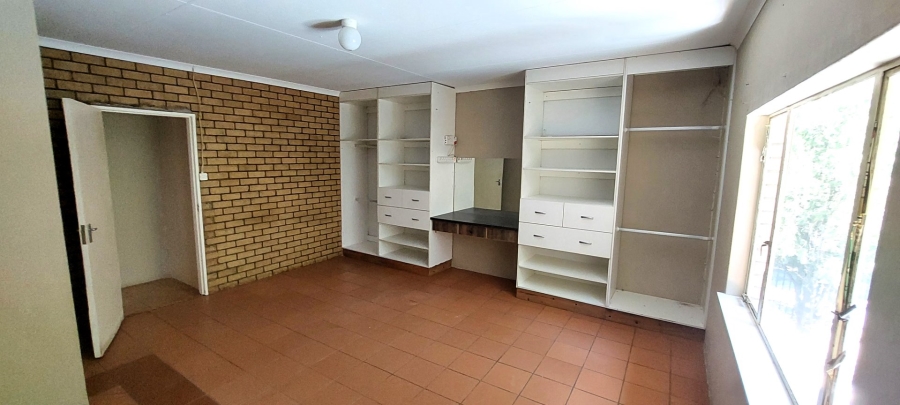 13 Bedroom Property for Sale in Bloemspruit Free State